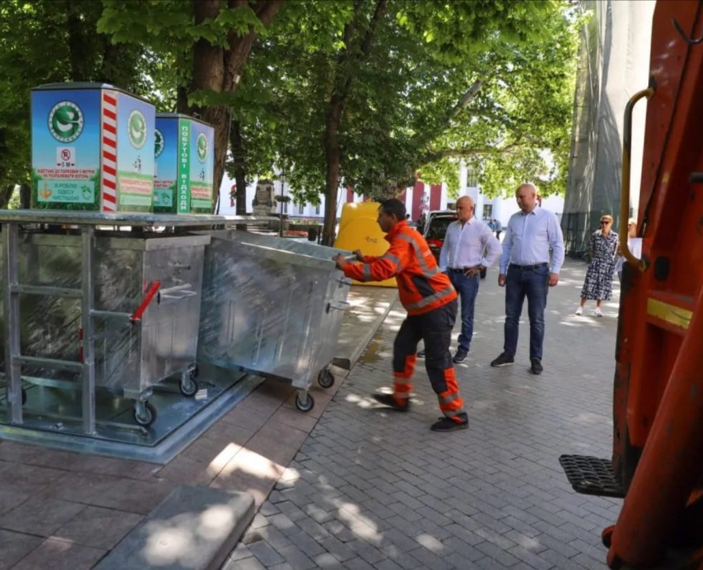 novi-smittei-urni-v-odesi