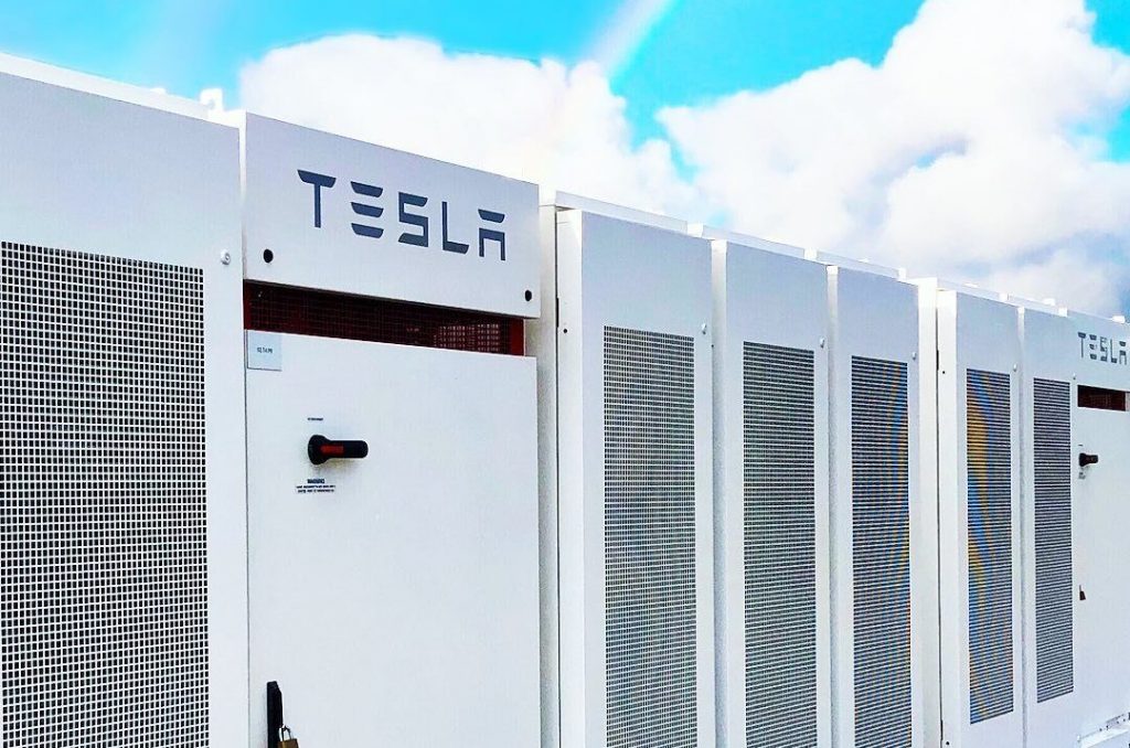 Новий продукт Tesla - платформа для торгівлі електроенергією Autobidder