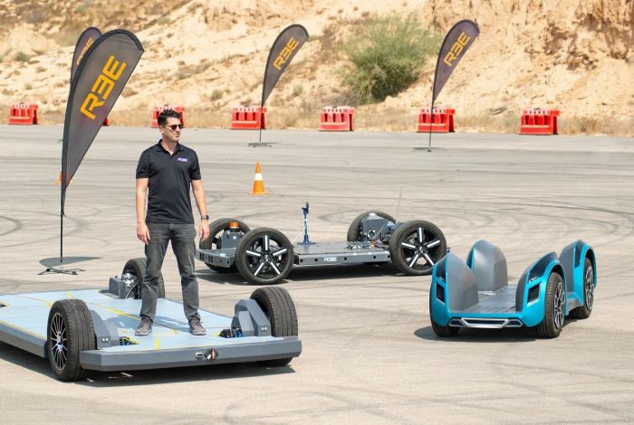 модульні платформи REE Automotive