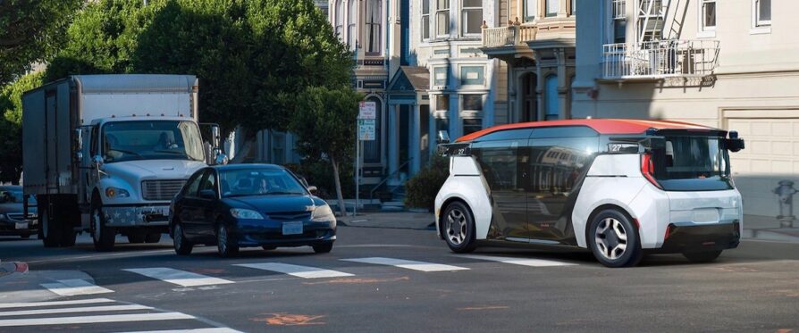 Microsoft Corporation вклала 2 млрд доларів у розробку автомобіля без керма та педалей 