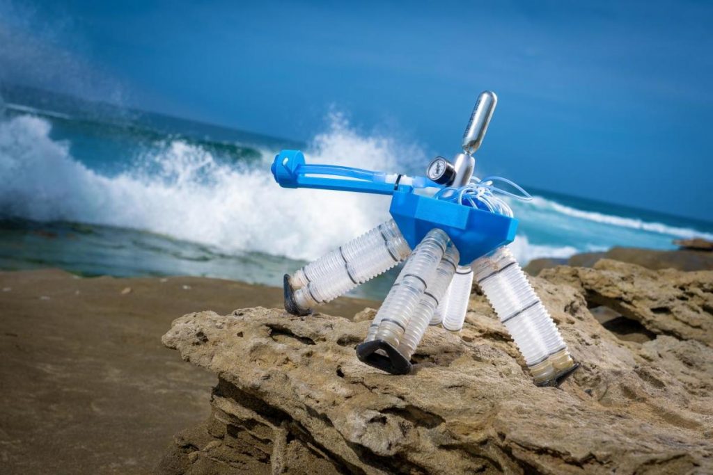 Новий м'який робот може рухатися без застосування електроніки