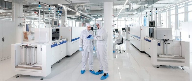 Проект SelFab: штучний інтелект для оптимізації виробництва сонячних панелей 