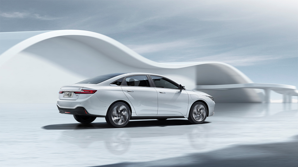 Седан Geometry A здивував високими показниками при невеликій ціні 