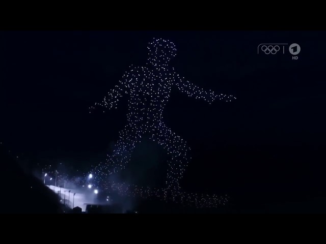 Бренд розкішних автомобілів Genesis від Hyundai використав 3281 дрон для створення свого логотипу в небі Шанхая 