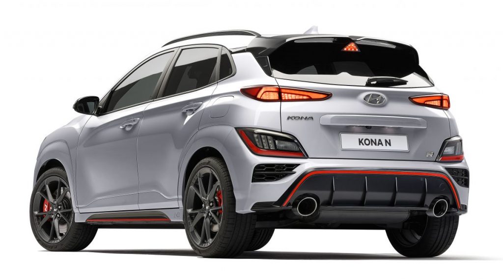 Крос-хетч Hyundai Kona N вийде на ринок влітку 